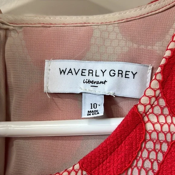 Anthropologie red polka dot midi dress - Picture 3 of 4